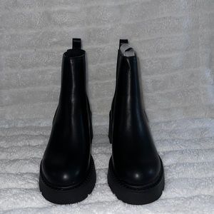 Madden girl black boots